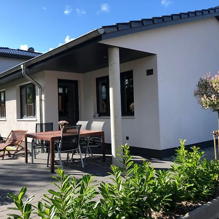 Barlt Ferienhaus Malte Buesch מראה חיצוני תמונה